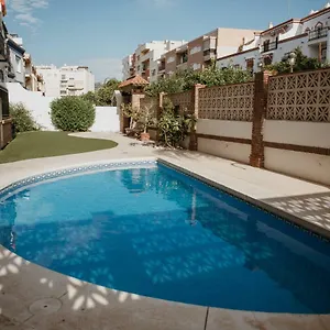 https://apartamento-cala-de-nerja-lovely.es-andalucia.com